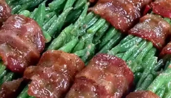 devour candied bacon green beans