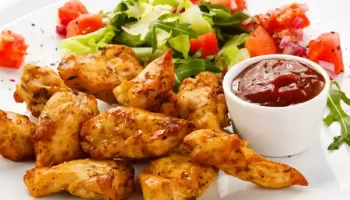 catering plate of chicken